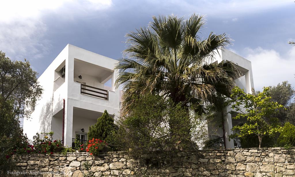 Korfes Apartments Kamilari Ngoại thất bức ảnh